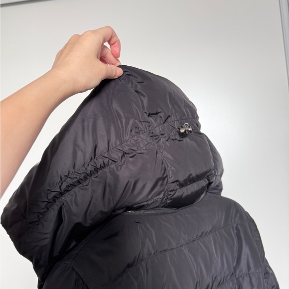 Prada down coat EU38 - Picture 3 of 9